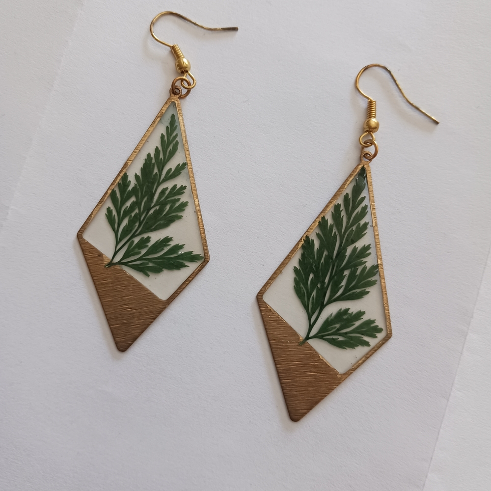 Elegant Gold and Green Leaf Earrings